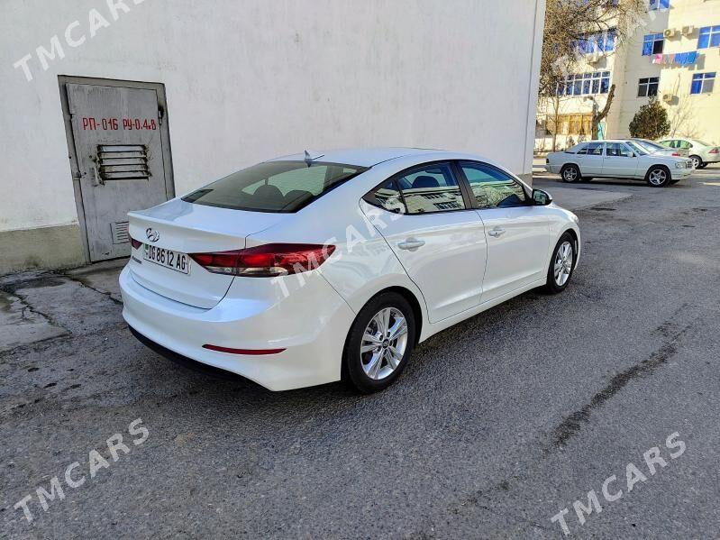 Hyundai Elantra 2018 - 190 000 TMT - Ашхабад - img 3