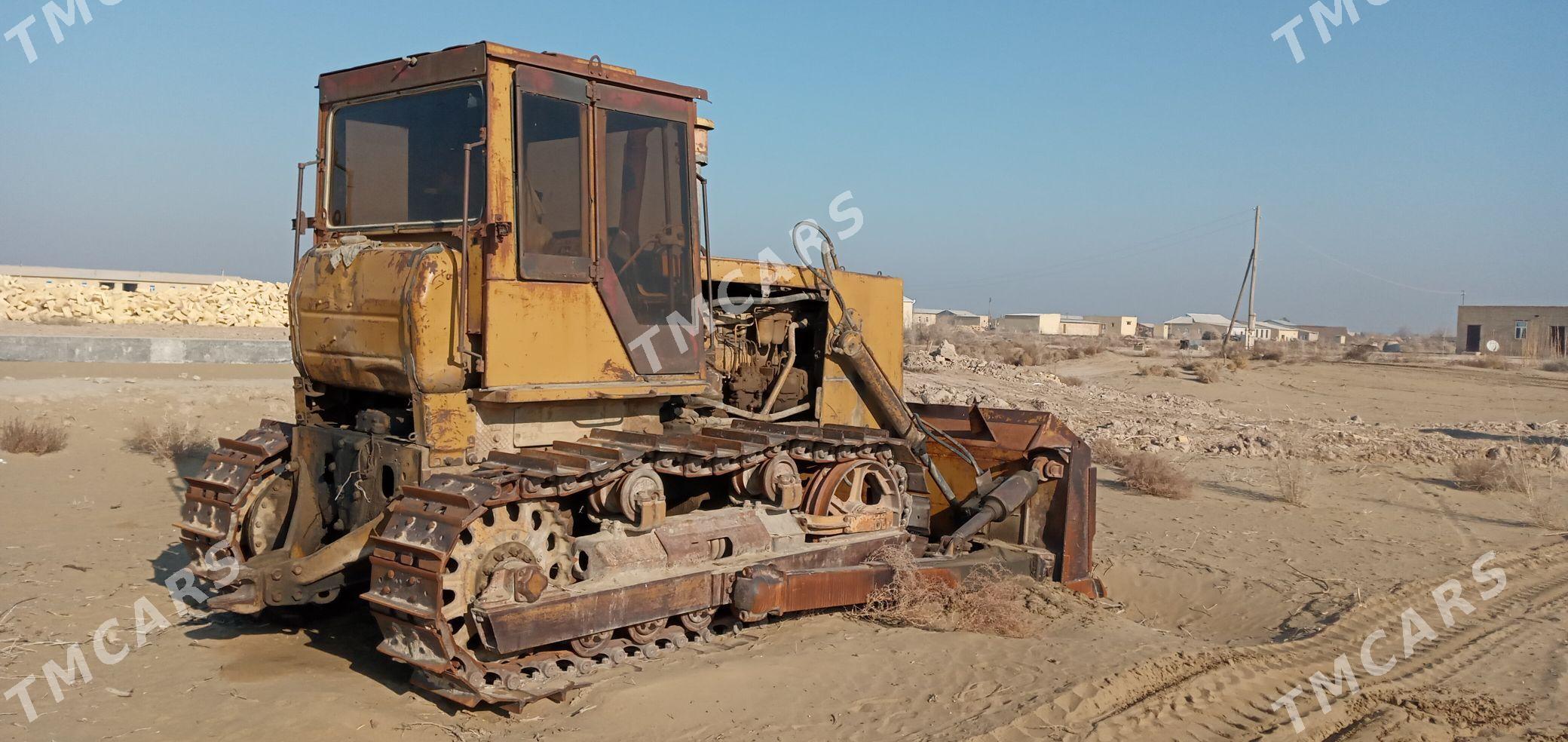 MTZ 82 2003 - 70 000 TMT - Саят - img 2