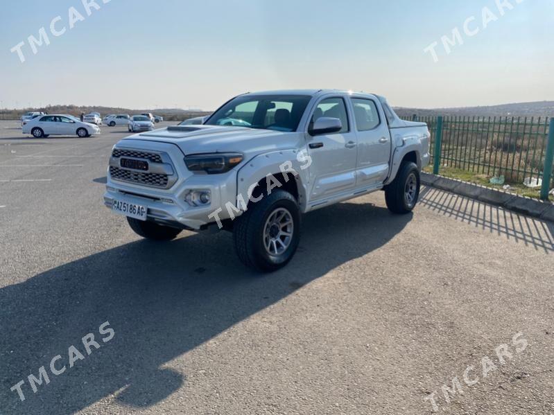 Toyota Tacoma 2016 - 445 000 TMT - Aşgabat - img 5