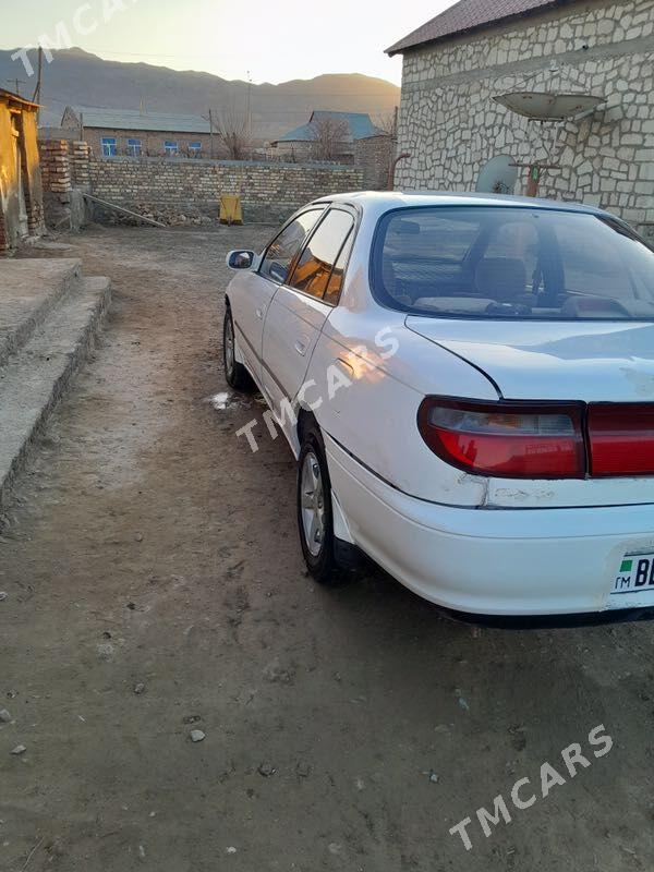 Toyota Carina 1995 - 39 000 TMT - Bereket - img 3