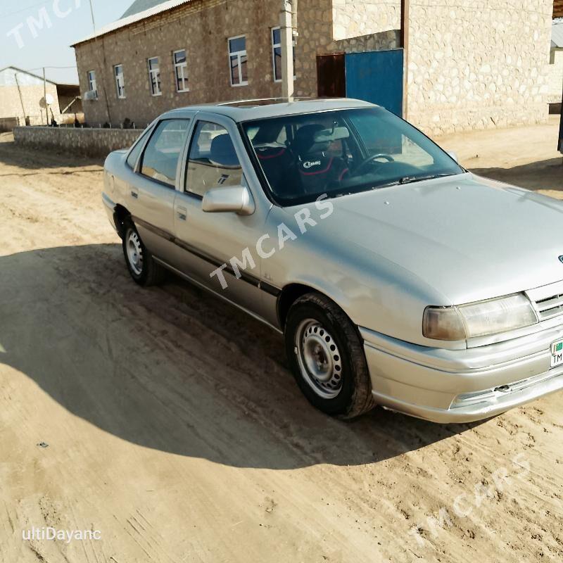 Opel Vectra 1994 - 35 000 TMT - Kerki - img 3