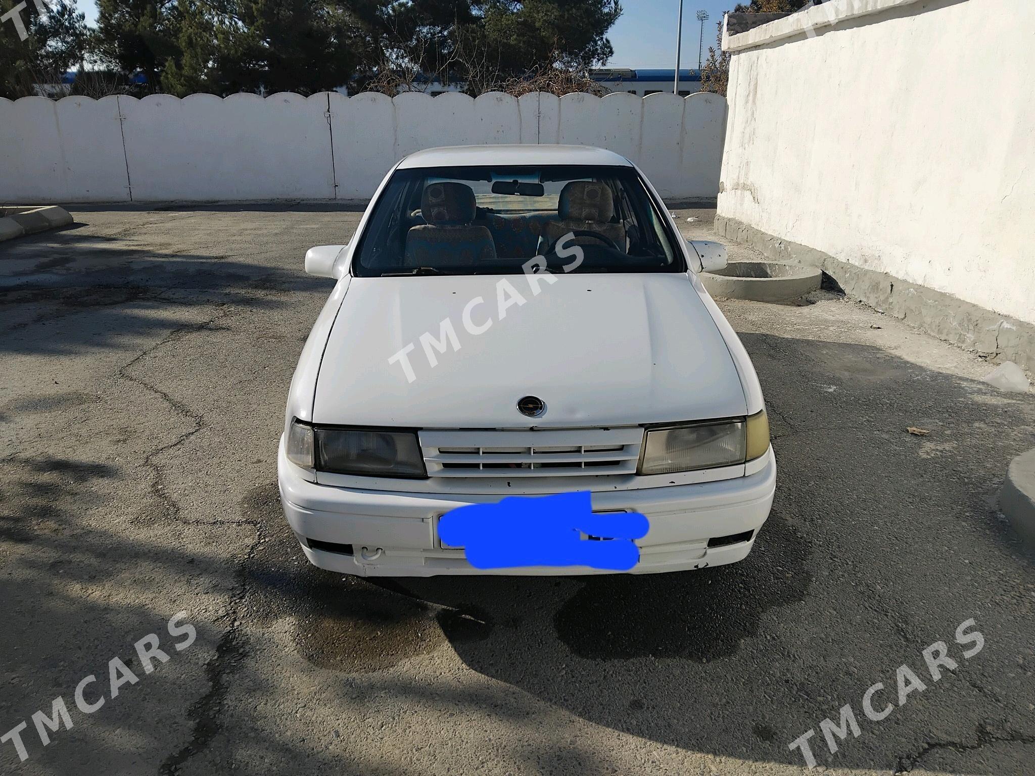 Opel Vectra 1990 - 19 000 TMT - Dänew - img 3