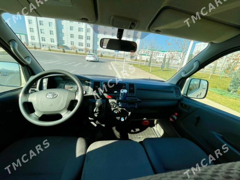 Toyota Hiace 2018 - 380 000 TMT - Aşgabat - img 2