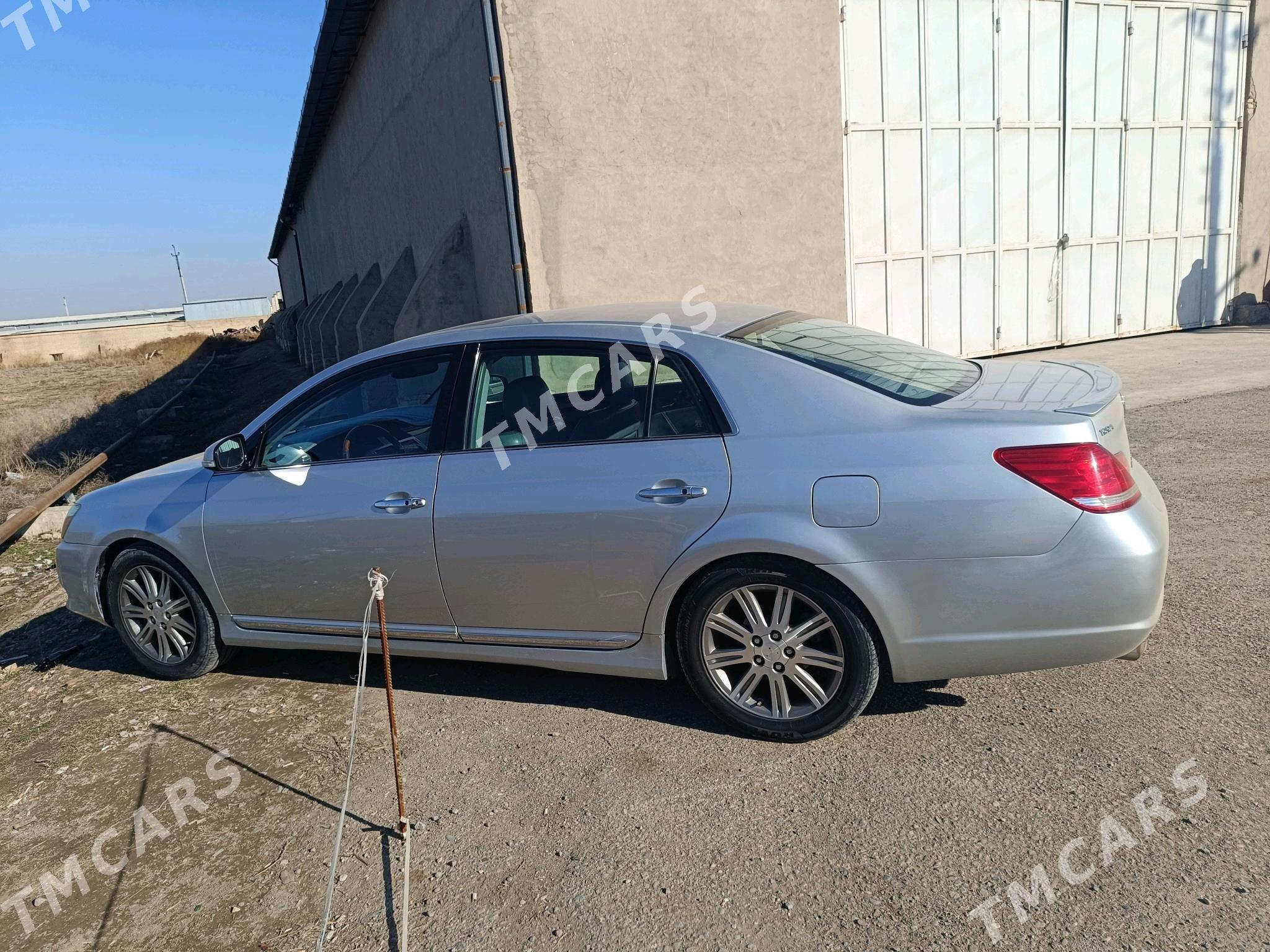 Toyota Avalon 2006 - 170 000 TMT - Мары - img 3