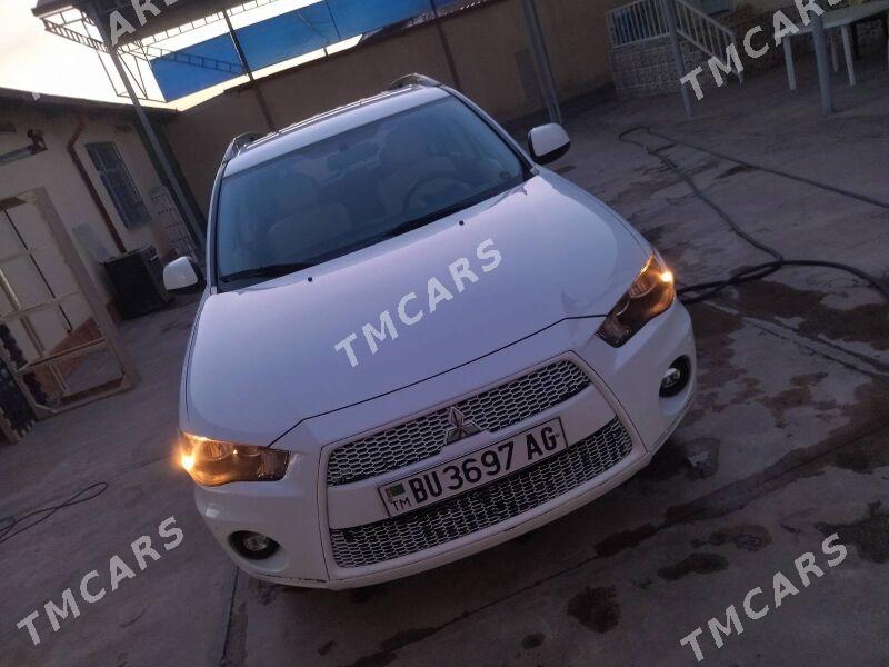 Mitsubishi Outlander 2013 - 190 000 TMT - Aşgabat - img 3