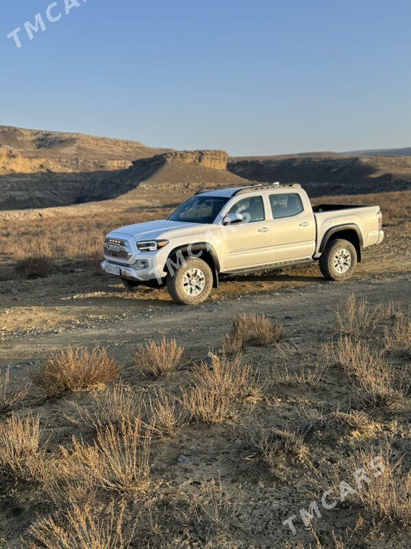 Toyota Tacoma 2020 - 472 000 TMT - Ашхабад - img 2