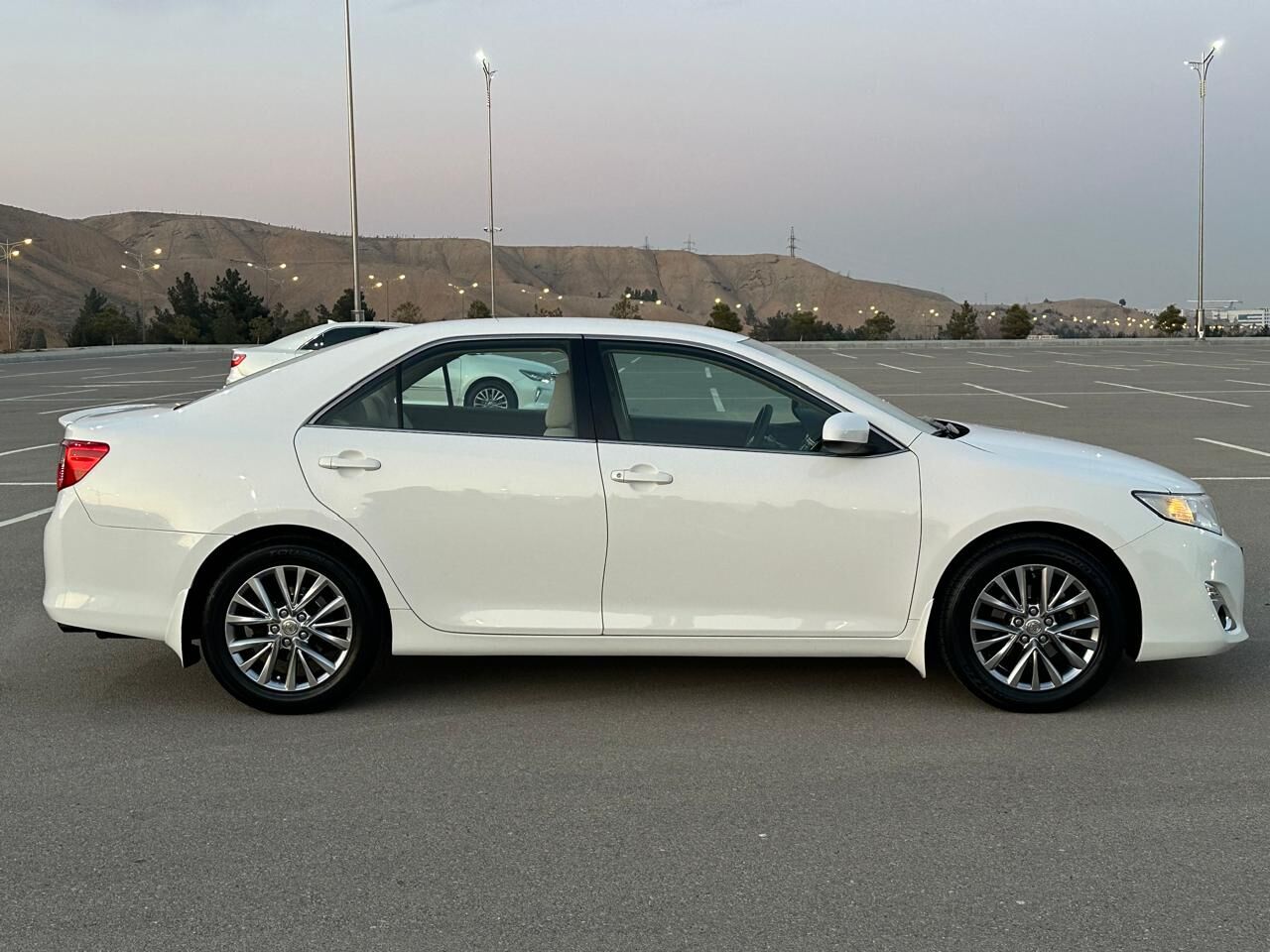 Toyota Camry 2014 - 245 000 TMT - Aşgabat - img 6