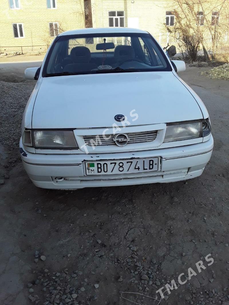 Opel Vectra 1989 - 25 000 TMT - Саят - img 2