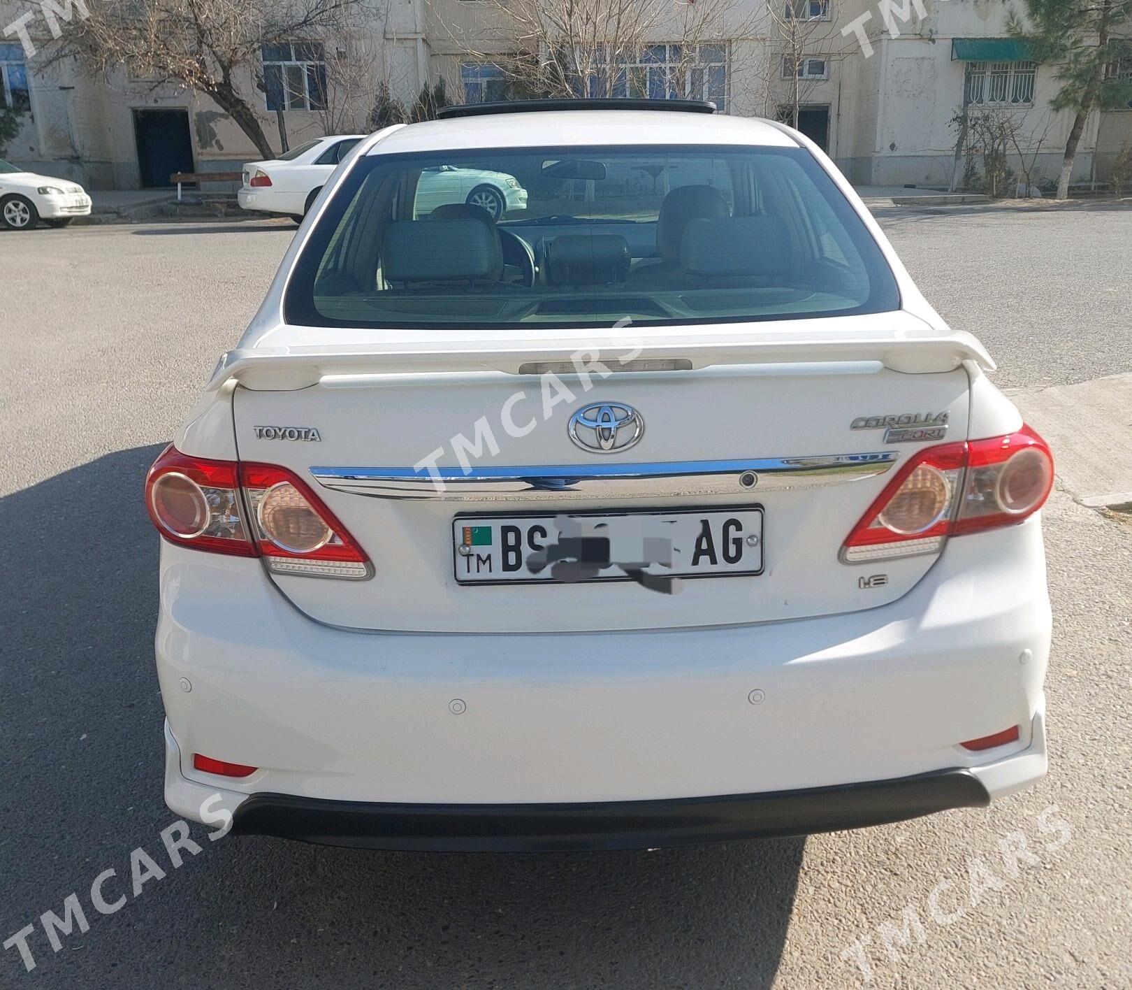 Toyota Corolla 2013 - 175 000 TMT - Бузмеин - img 3