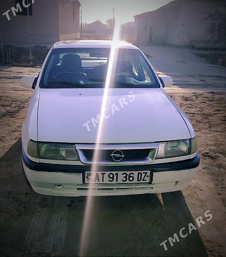 Opel Vectra 1992 - 23 000 TMT - Губадаг - img 2