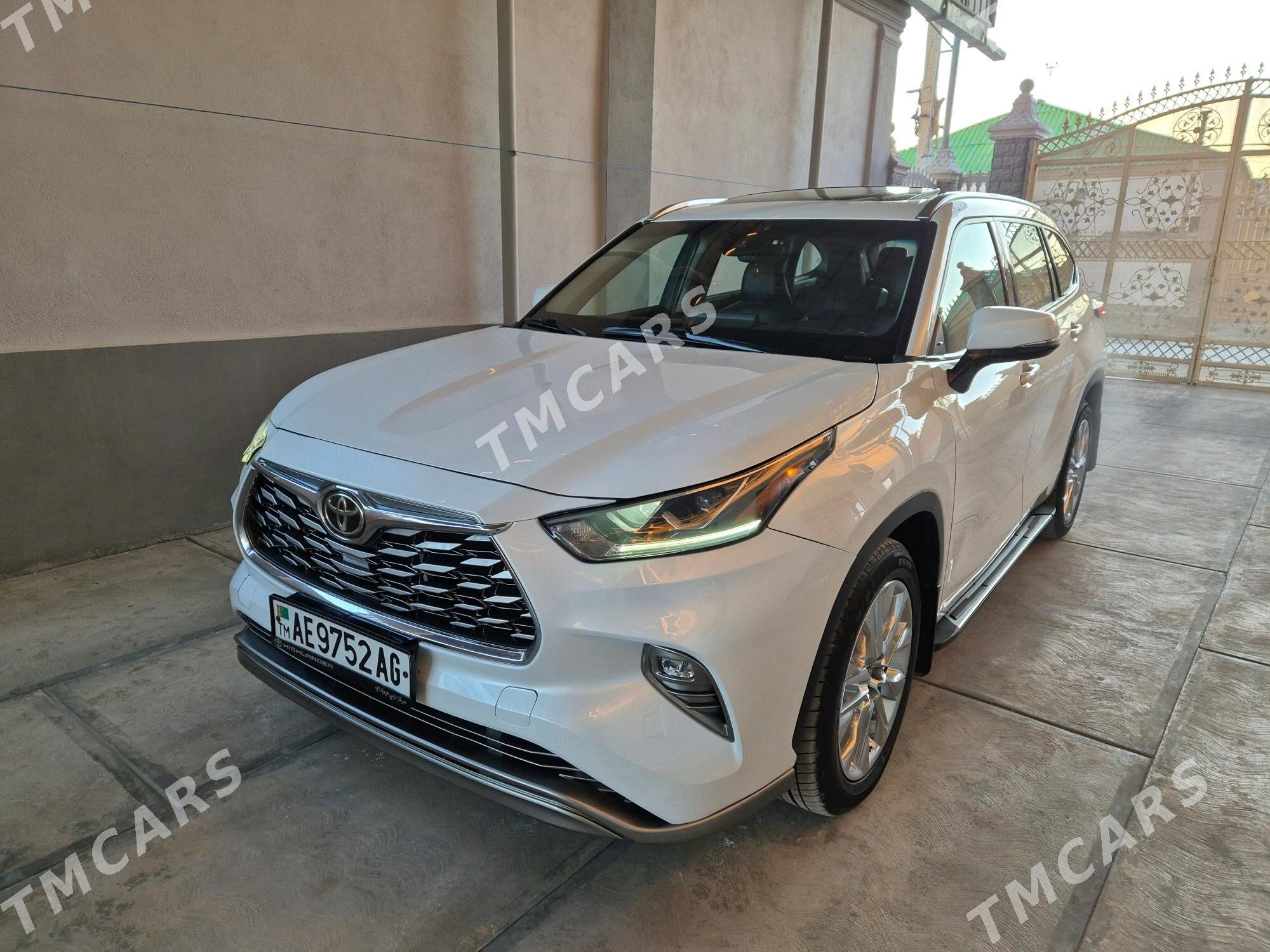 Toyota Highlander 2022 - 509 000 TMT - Ашхабад - img 3