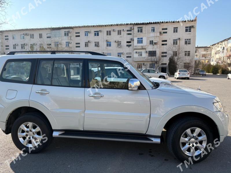 Mitsubishi Pajero 2014 - 255 000 TMT - Ашхабад - img 4