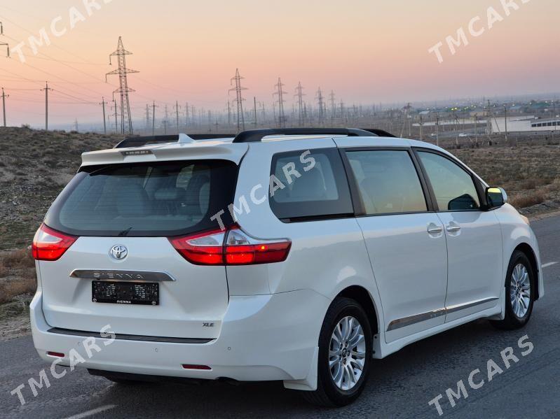 Toyota Sienna 2018 - 410 000 TMT - Aşgabat - img 2