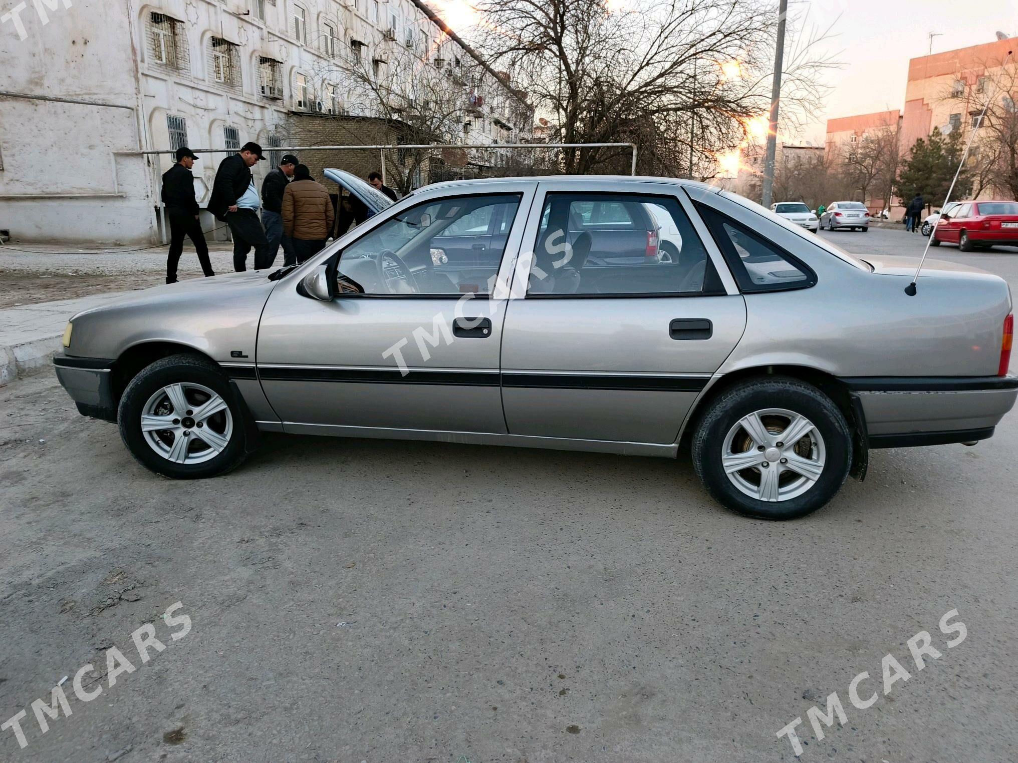 Opel Vectra 1992 - 38 000 TMT - Мары - img 3