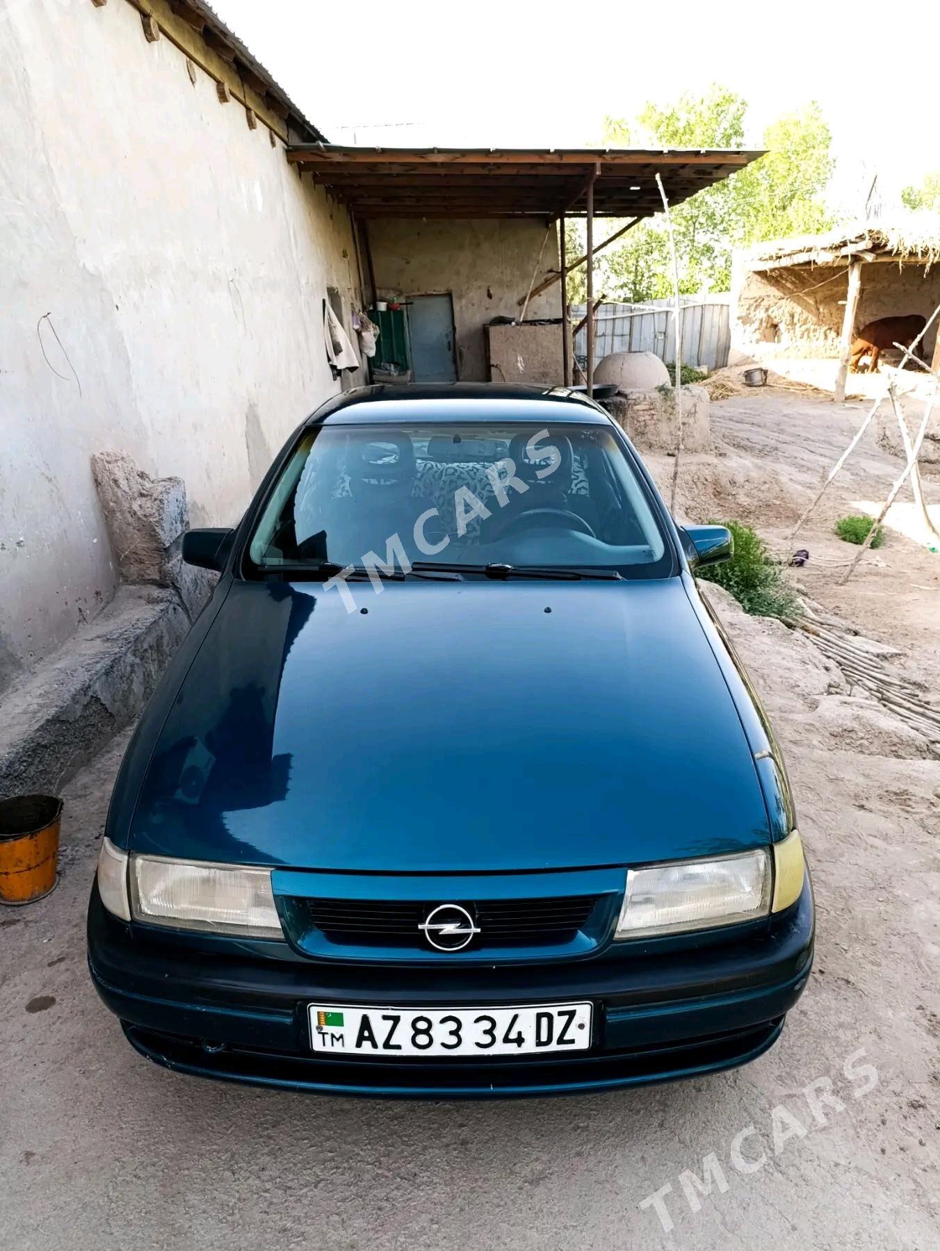 Opel Vectra 1994 - 50 000 TMT - Дашогуз - img 3