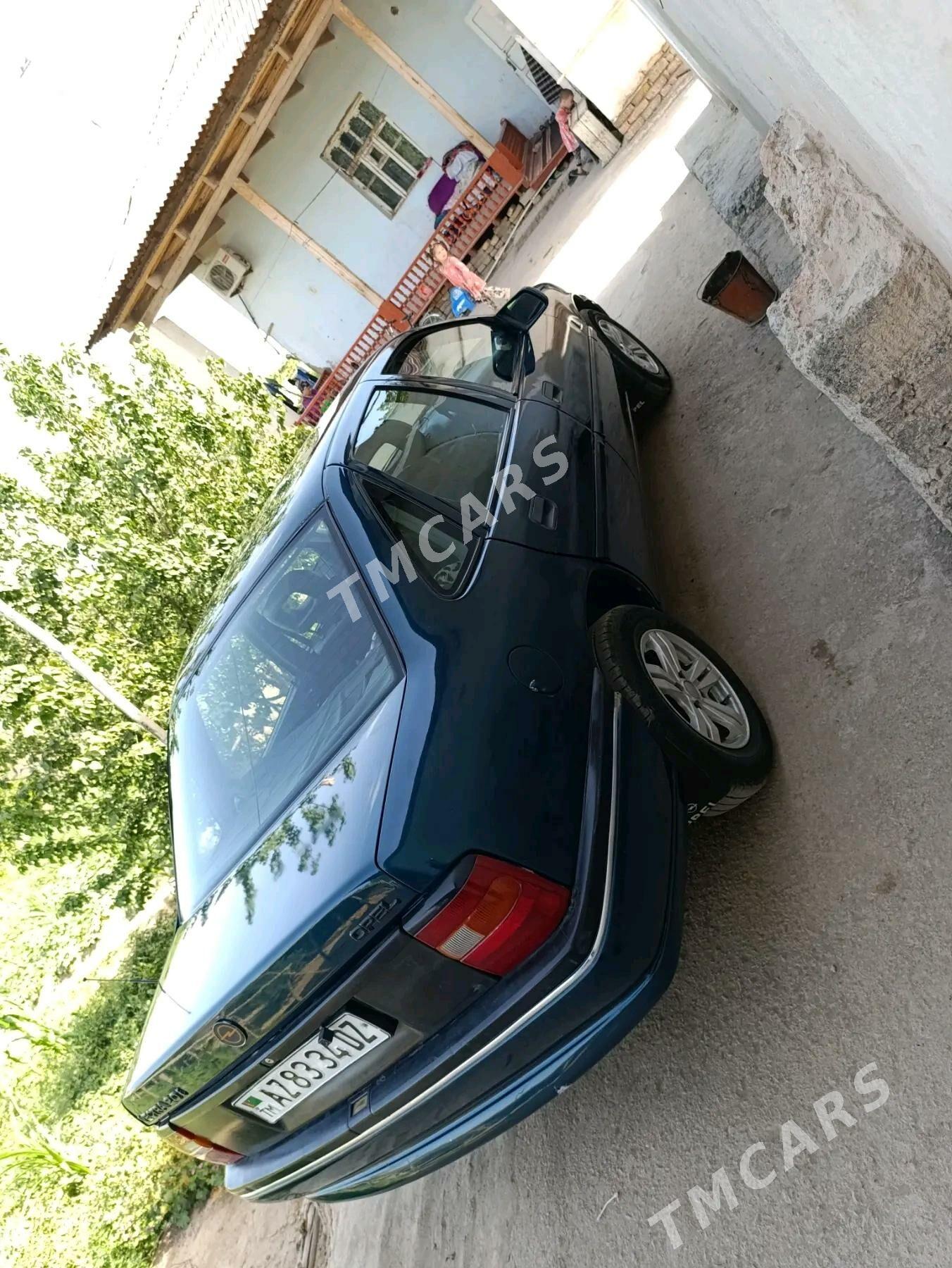 Opel Vectra 1994 - 50 000 TMT - Дашогуз - img 4