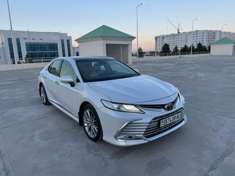 Toyota Camry 2021 - 556 000 TMT - Ашхабад - img 2