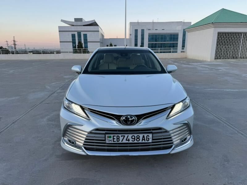 Toyota Camry 2021 - 556 000 TMT - Ашхабад - img 4