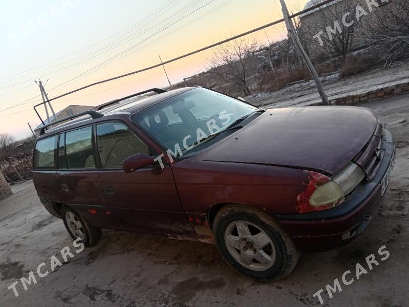 Opel Astra 1995 - 18 000 TMT - Ходжамбаз - img 3