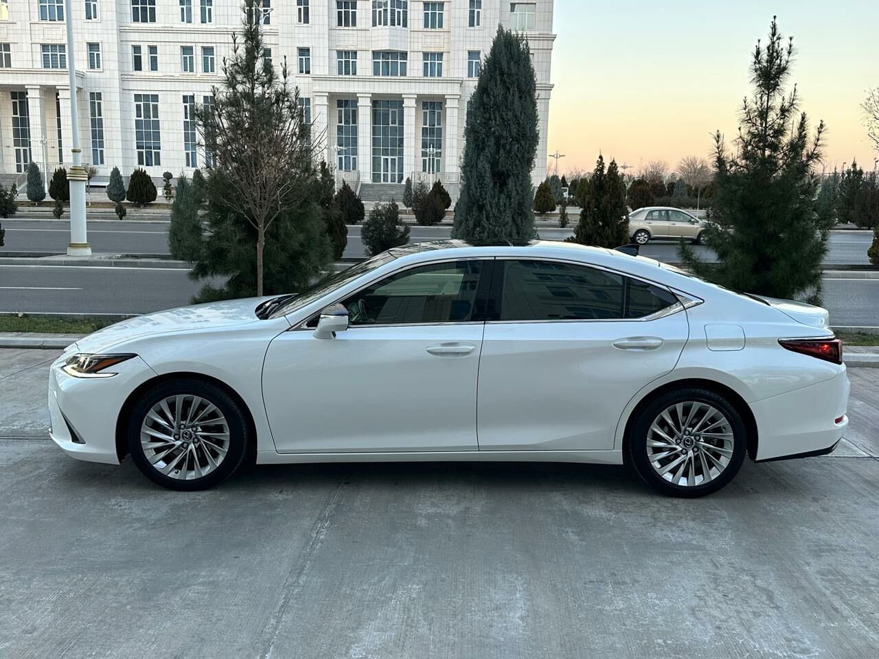 Lexus ES 350 2019 - 675 000 TMT - Ашхабад - img 6