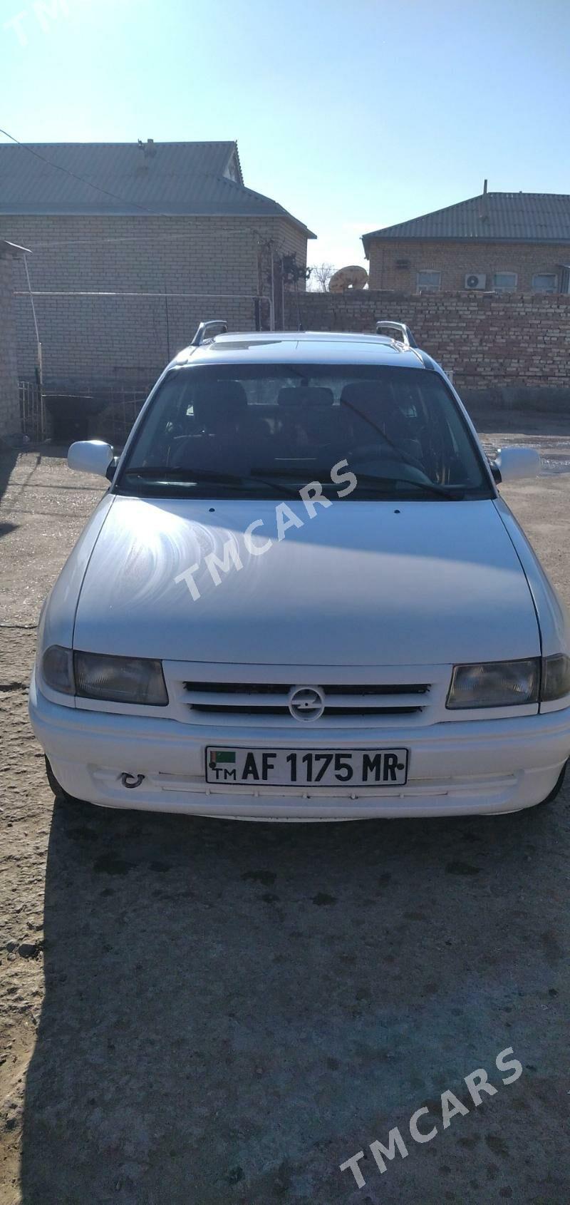 Opel Astra 1993 - 36 000 TMT - Мары - img 2