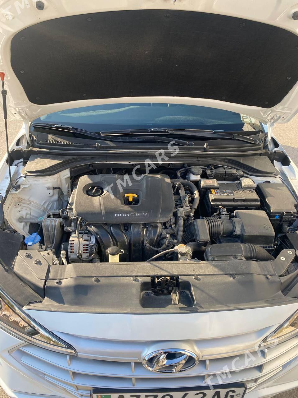 Hyundai Elantra 2019 - 200 000 TMT - Aşgabat - img 6