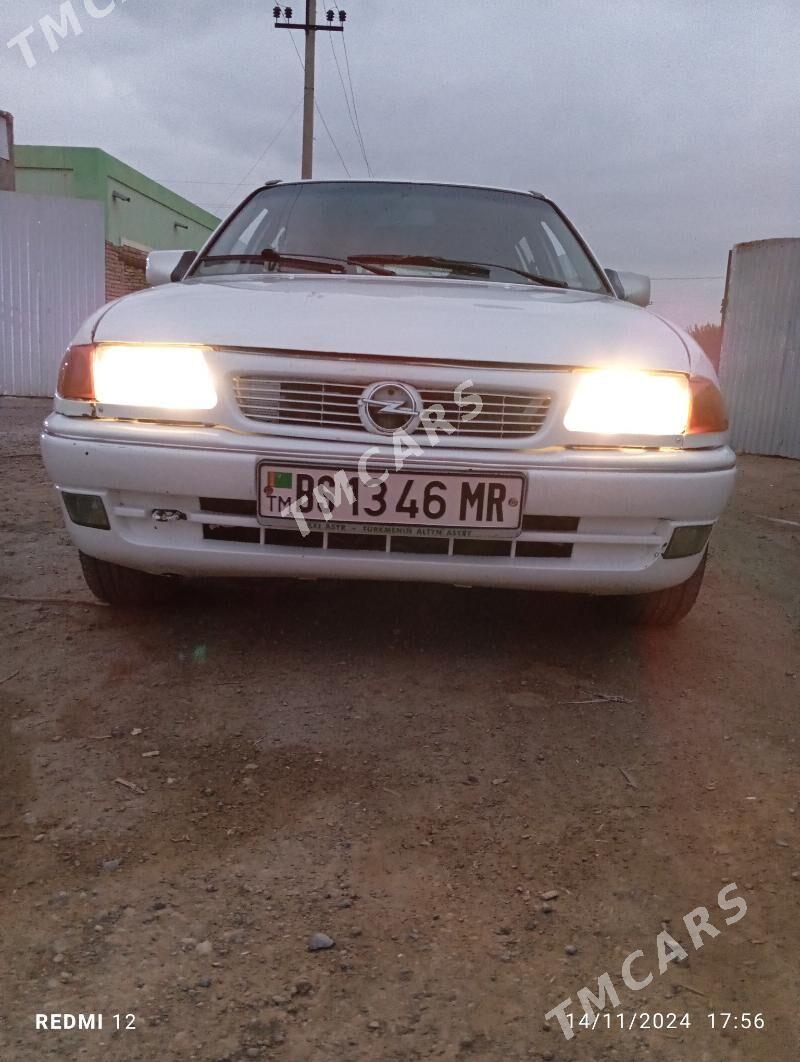 Opel Astra 1993 - 27 000 TMT - Мургап - img 5