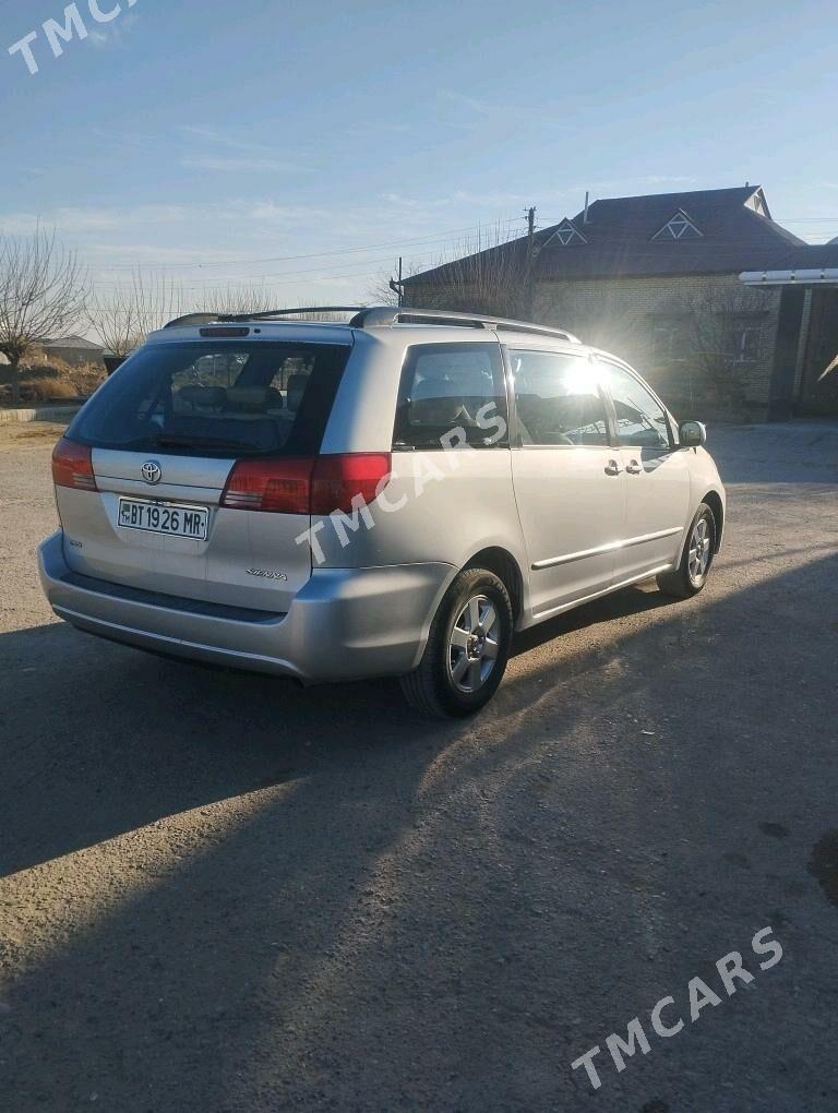 Toyota Sienna 2003 - 176 000 TMT - Сакарчага - img 3