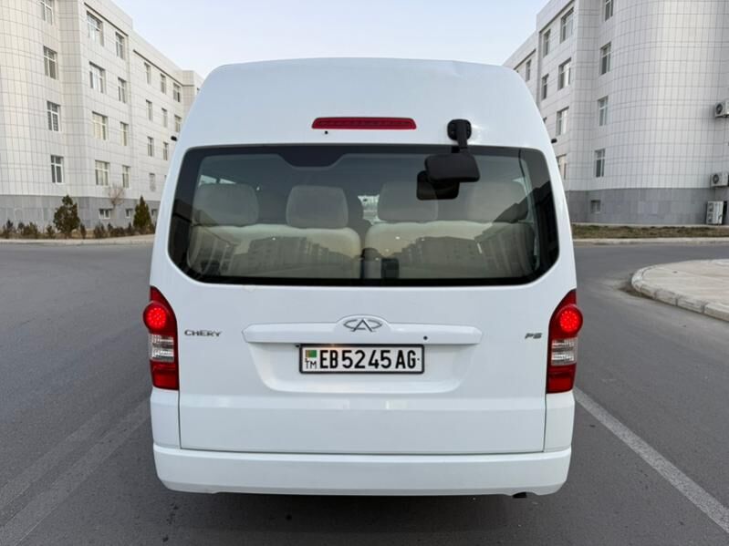 Toyota Hiace 2014 - 205 000 TMT - Ашхабад - img 6