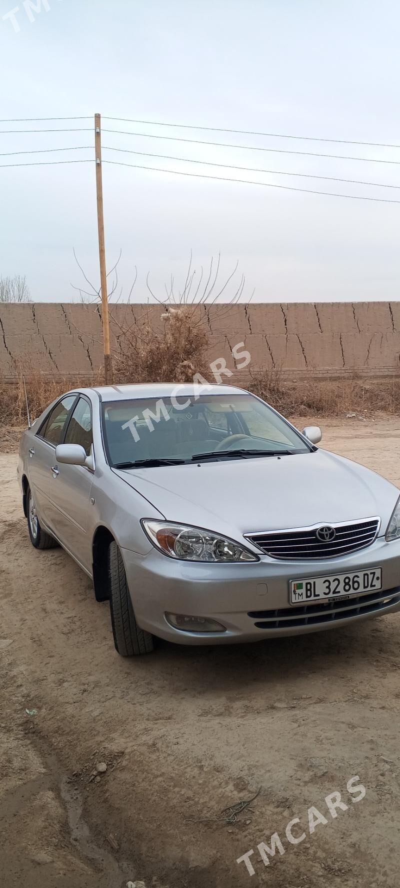 Toyota Camry 2003 - 120 000 TMT - Дашогуз - img 2