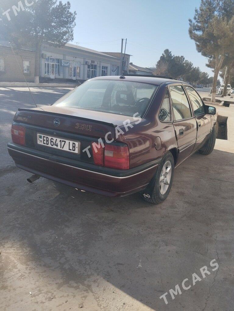 Opel Vectra 1992 - 19 000 TMT - Сакар - img 3