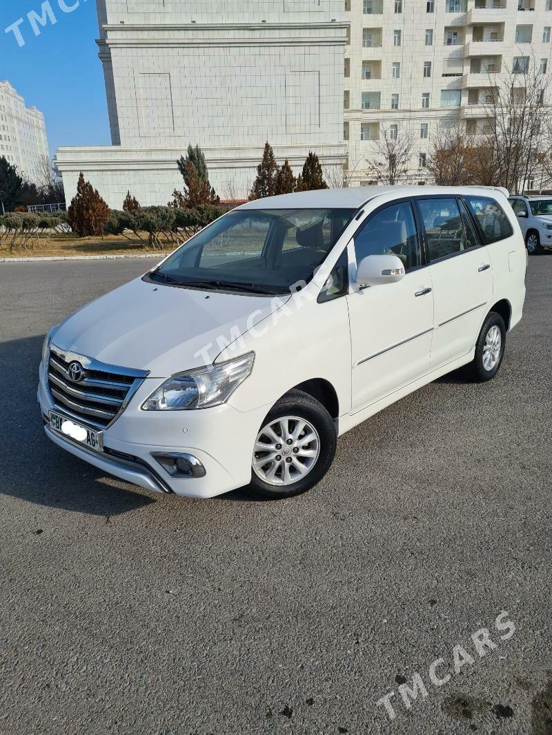 Toyota Innova 2015 - 265 000 TMT - Podwoýski köç. (Bitarap Türkmenistan şaýoly) - img 3