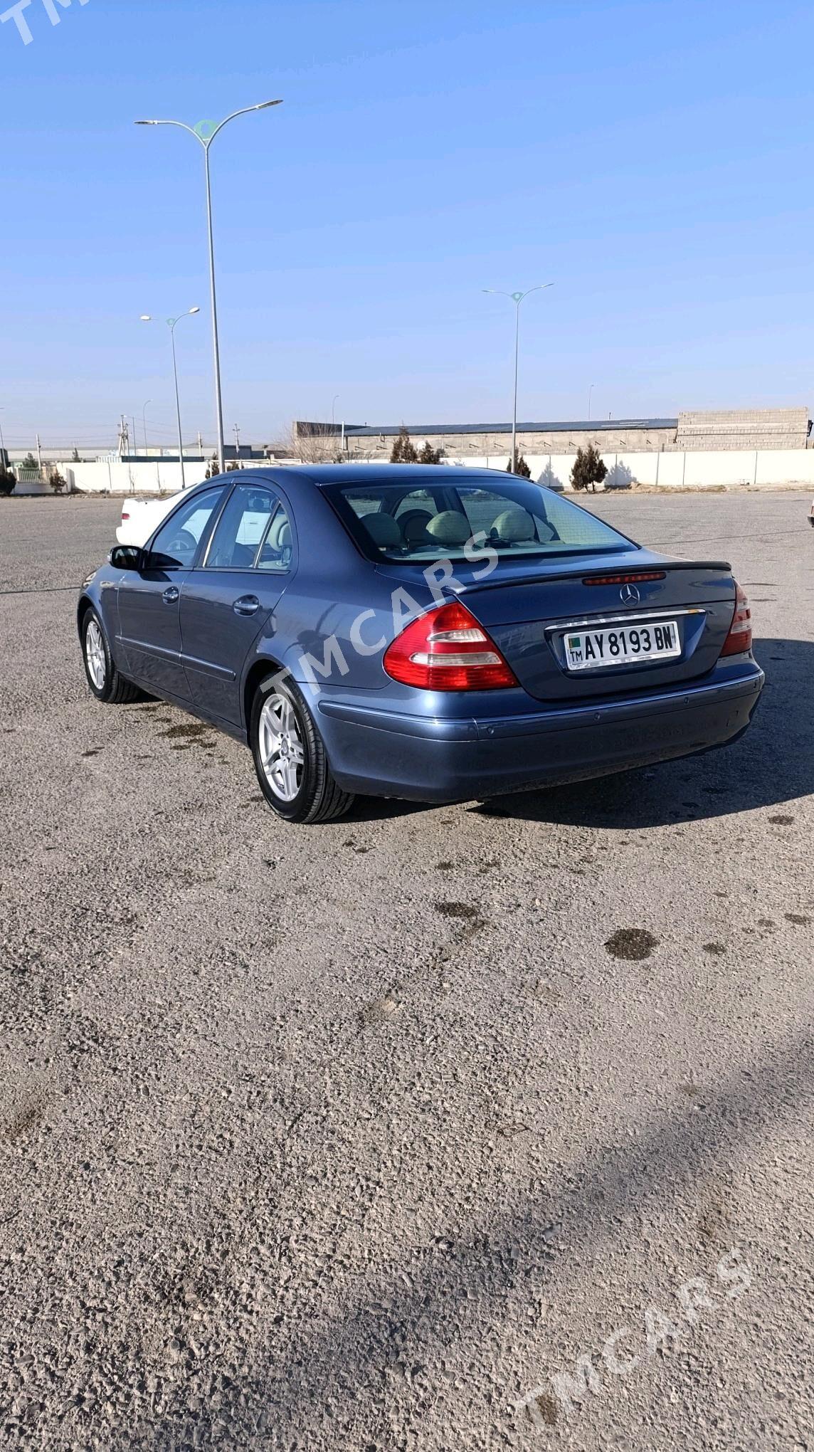 Mercedes-Benz E320 2003 - 120 000 TMT - Гызыларбат - img 2