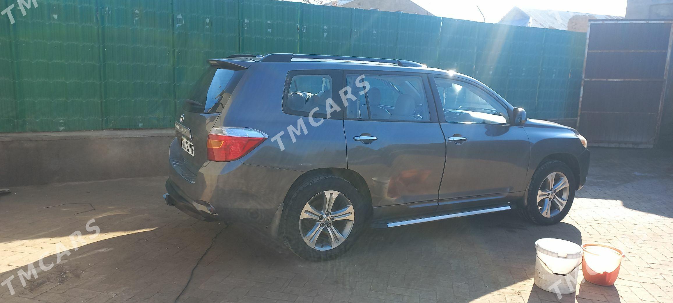 Toyota Highlander 2009 - 265 000 TMT - Ёлётен - img 4