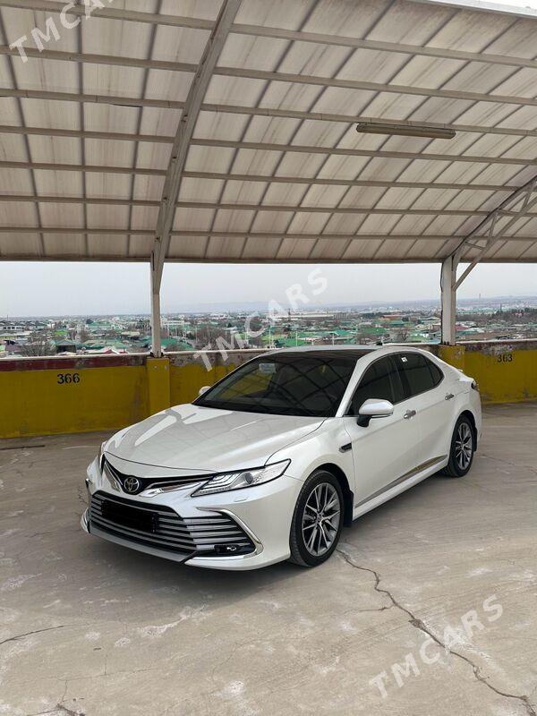 Toyota Camry 2023 - 695 000 TMT - Ашхабад - img 3