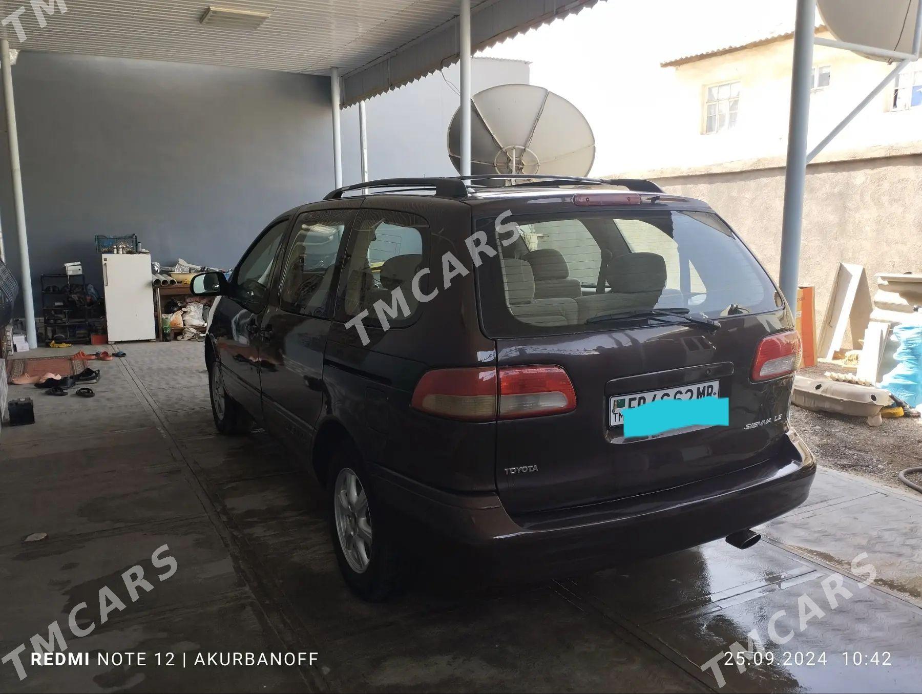 Toyota Sienna 2001 - 125 000 TMT - Serhetabat (Guşgy) - img 2