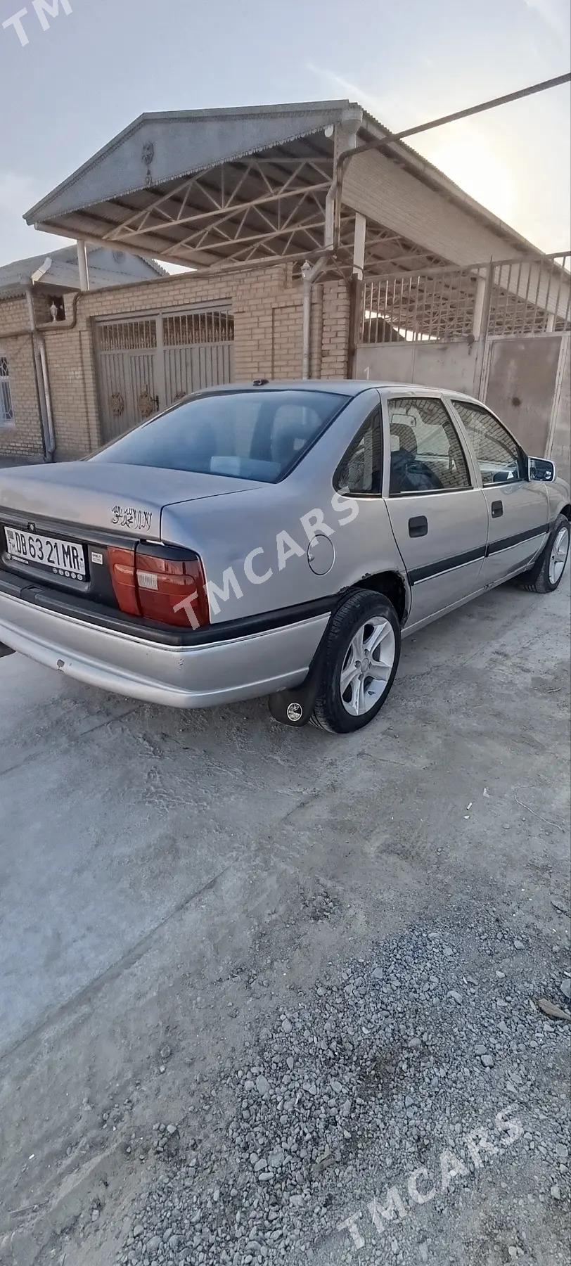 Opel Vectra 1993 - 35 000 TMT - Мары - img 2