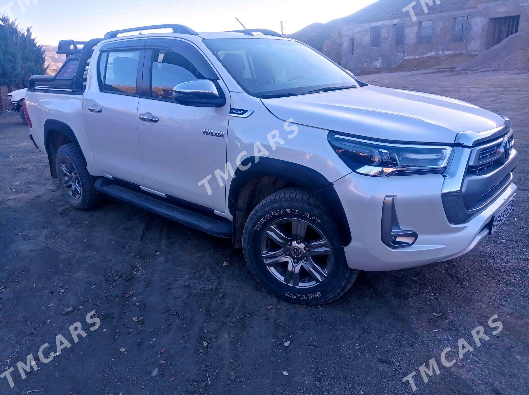 Toyota Hilux 2021 - 580 000 TMT - Magtymguly - img 2