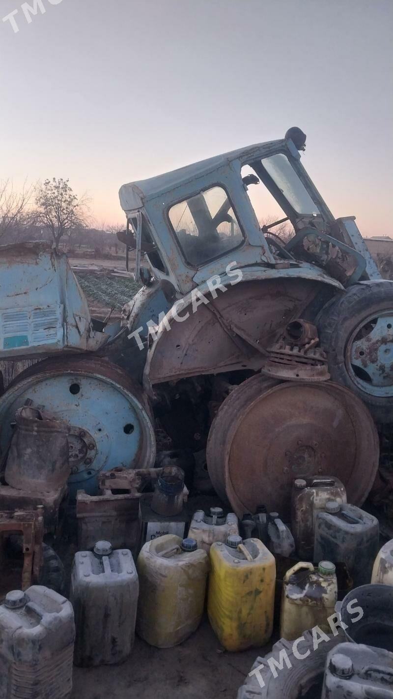 MTZ T-28 1992 - 5 000 TMT - Мары - img 2