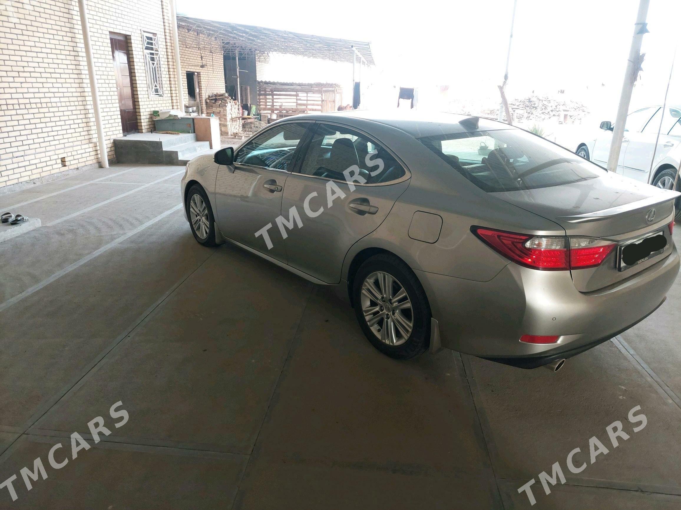 Lexus ES 350 2015 - 319 000 TMT - Mary - img 4