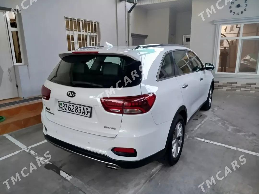 Kia Sorento 2018 - 340 000 TMT - Aşgabat - img 6