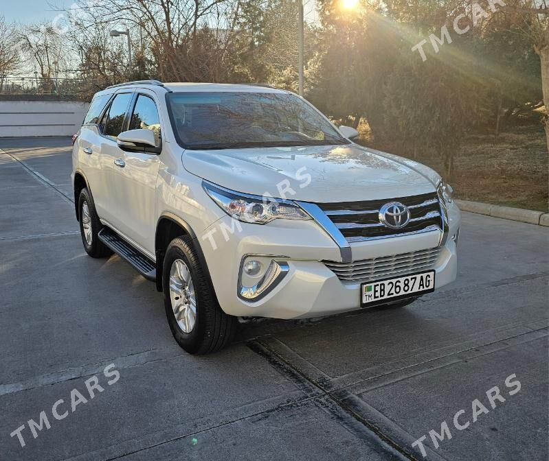 Toyota Fortuner 2016 - 448 000 TMT - Мир 3 - img 5