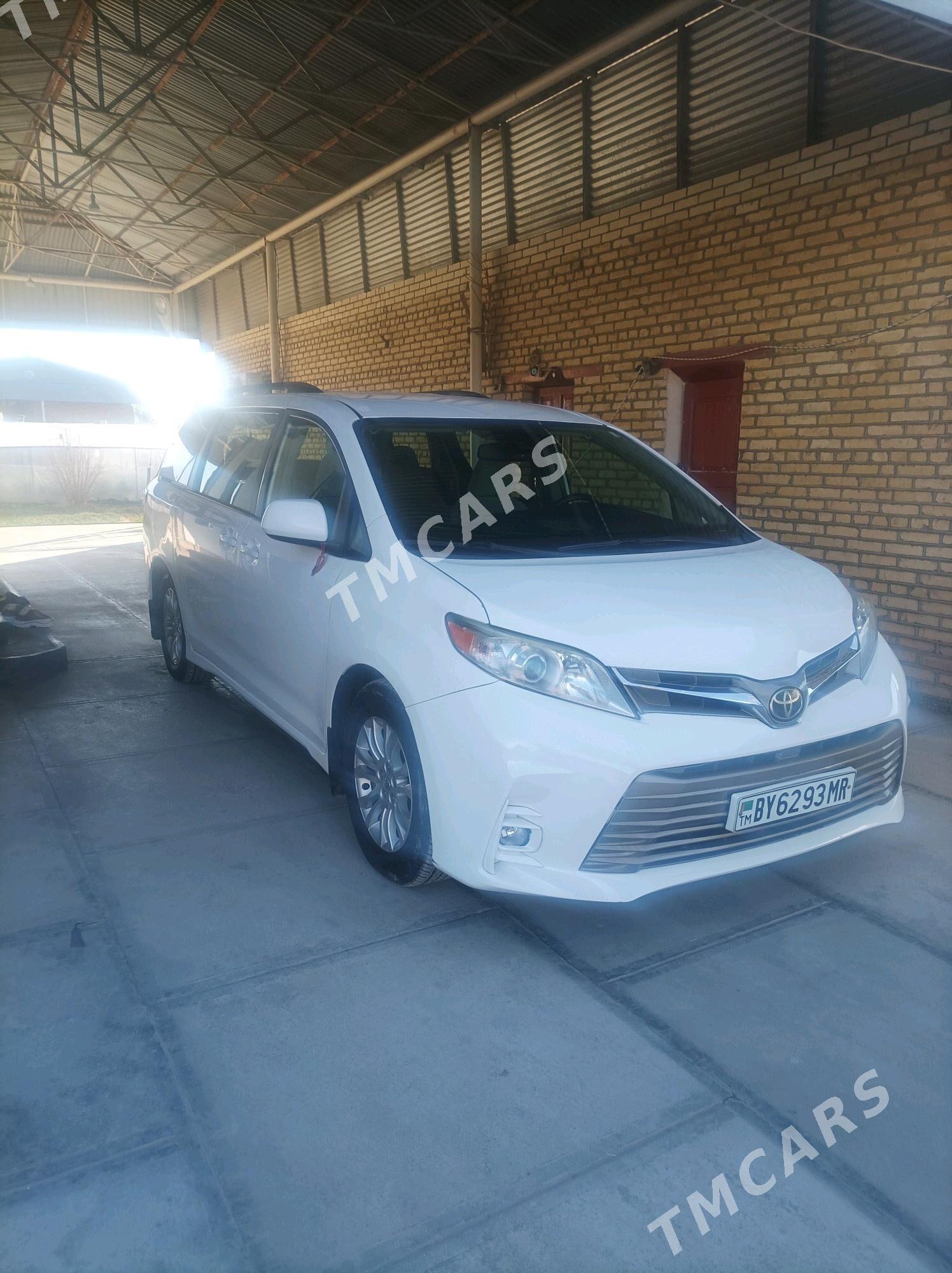 Toyota Sienna 2019 - 380 000 TMT - Mary - img 6