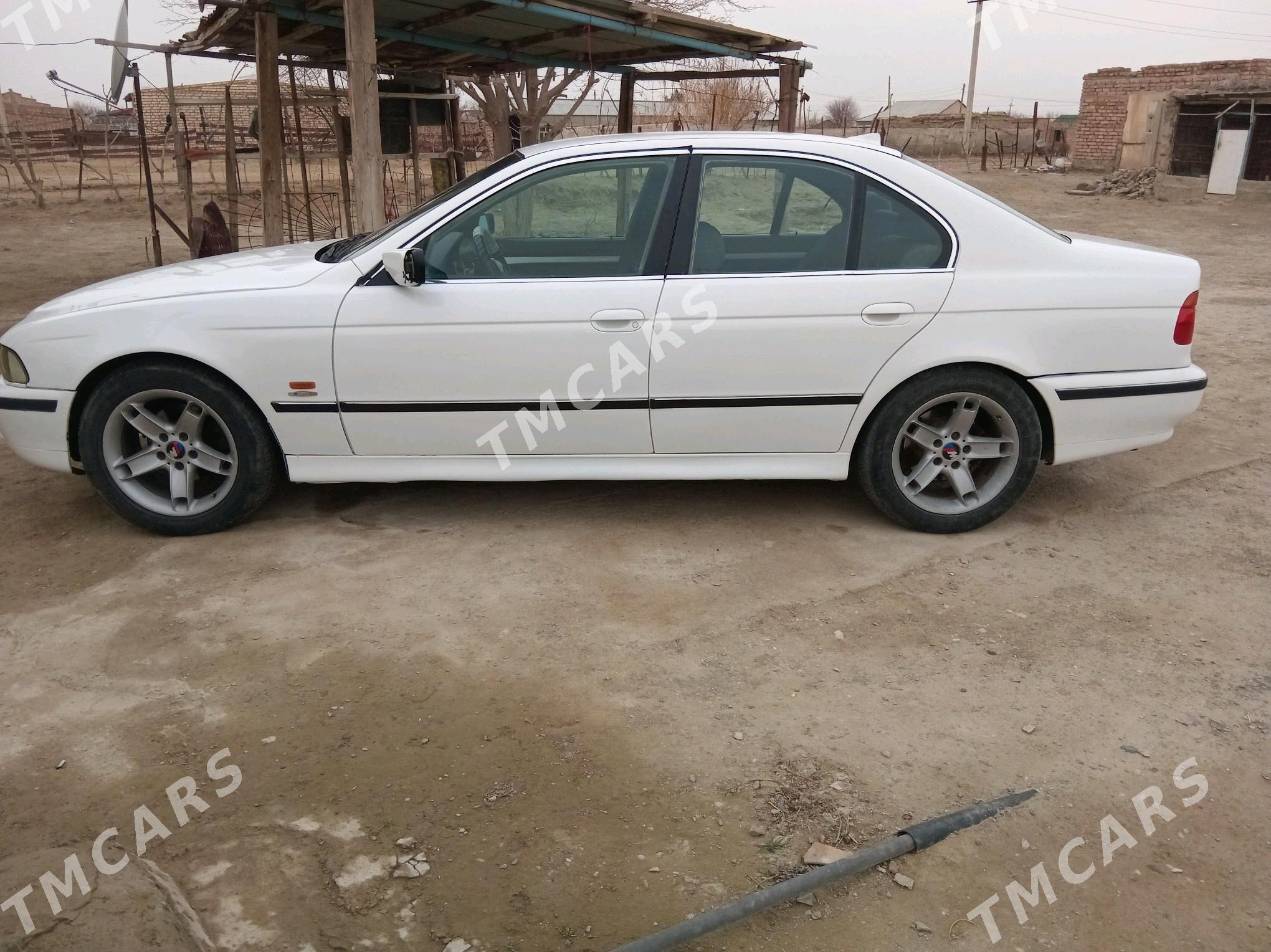 BMW 525 1999 - 60 000 TMT - Türkmenbaşy - img 2