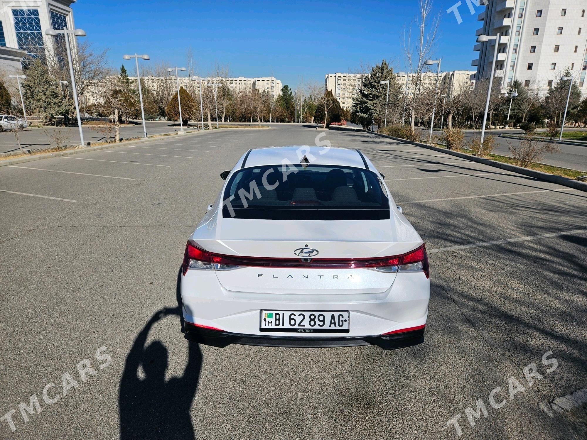 Hyundai Elantra 2022 - 290 000 TMT - Мир 1 - img 8