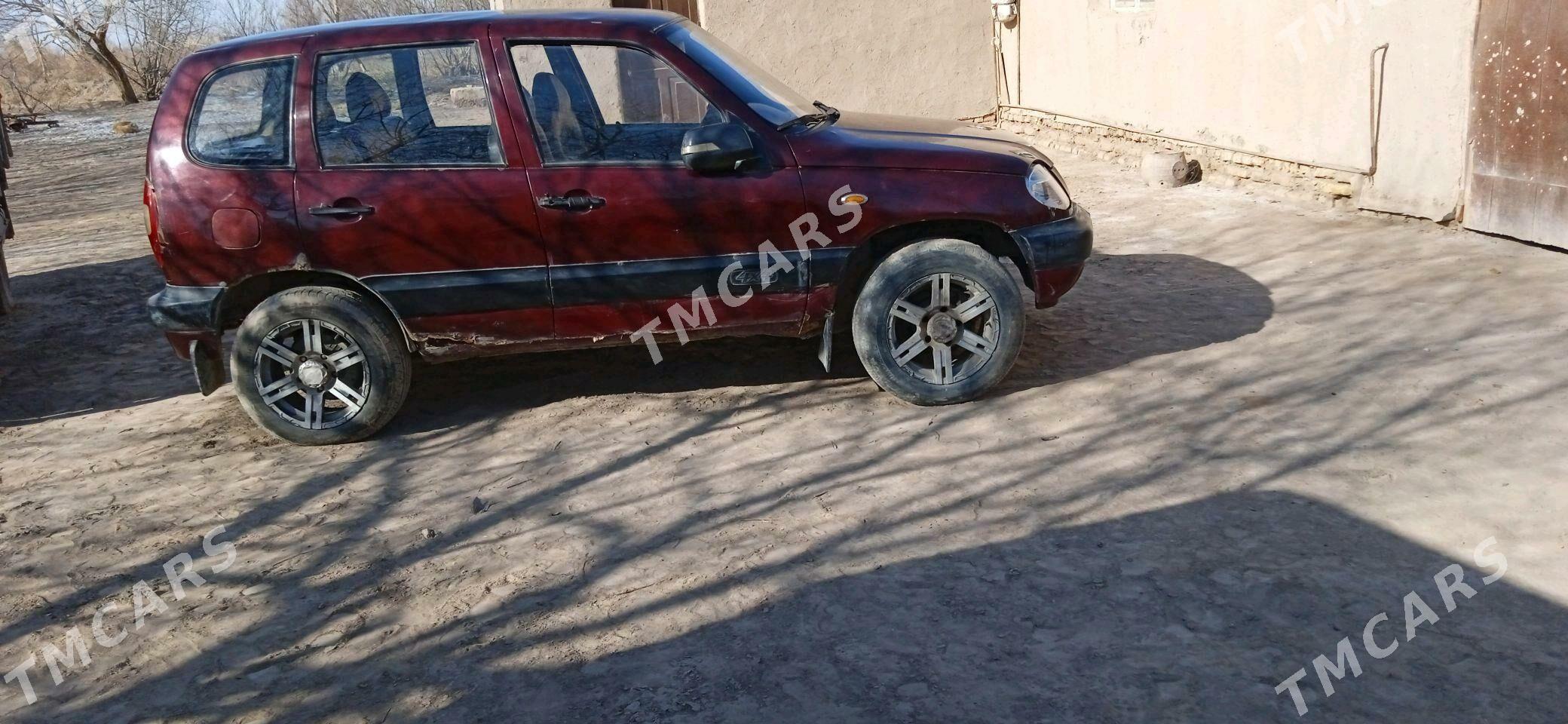 Lada Niva 2004 - 30 000 TMT - Рухубелентский этрап - img 6