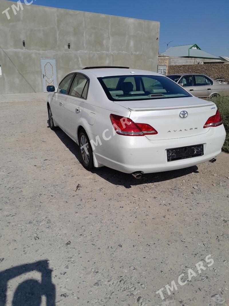 Toyota Avalon 2005 - 140 000 TMT - Gyzylarbat - img 2