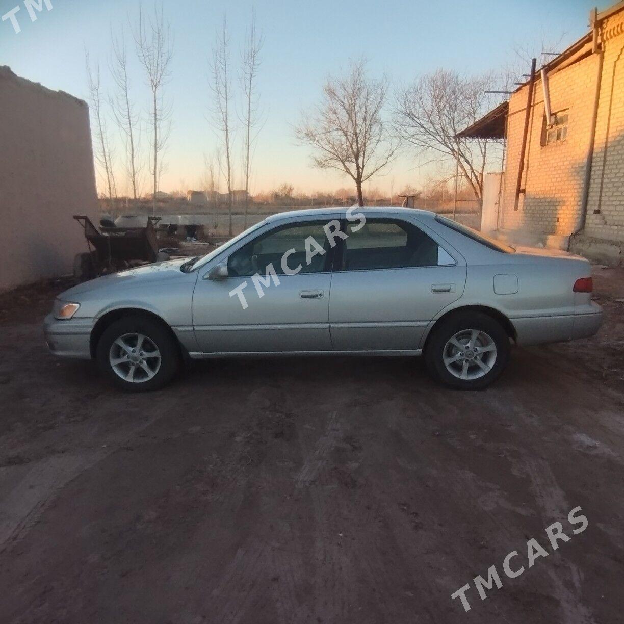 Toyota Camry 1997 - 85 000 TMT - Köneürgenç - img 2