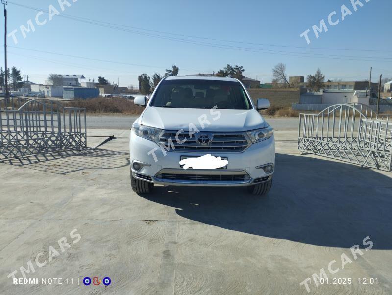 Toyota Highlander 2010 - 300 000 TMT - Ёлётен - img 3