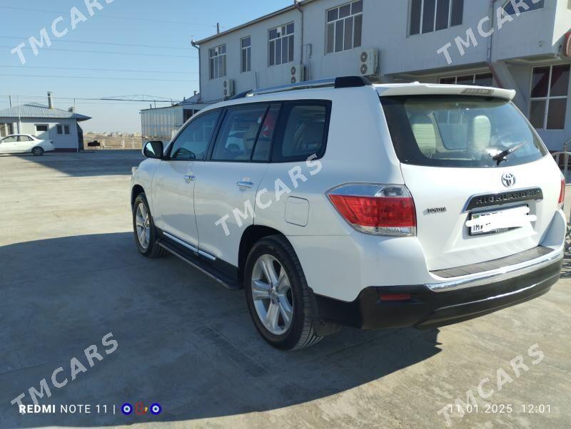 Toyota Highlander 2010 - 300 000 TMT - Ёлётен - img 7